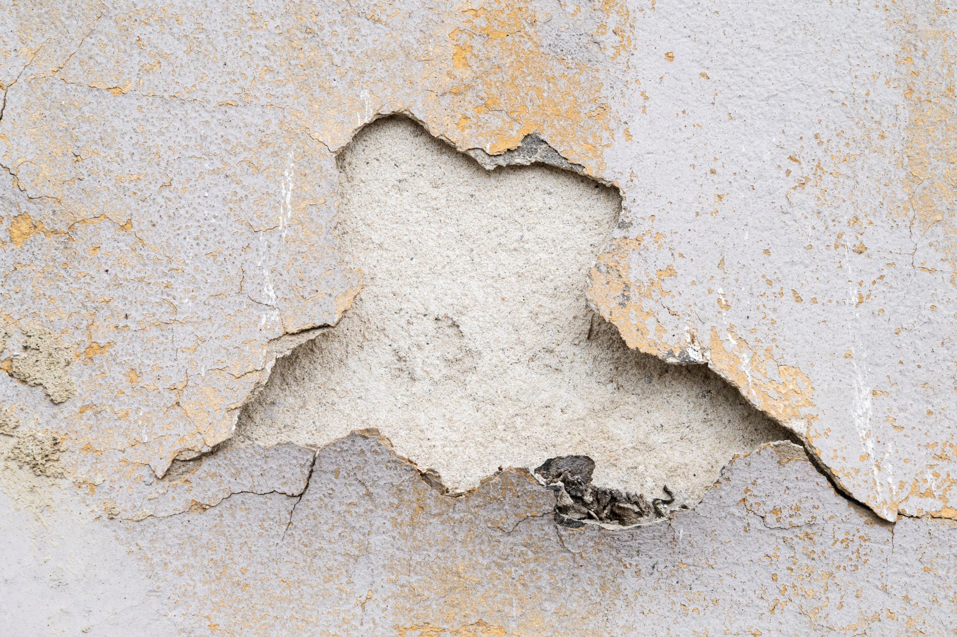 The Most Common Causes of Ceiling Collapse in SA Homes